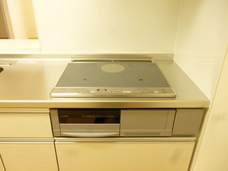 �y�L�b�`���z�@�}�ʂƌ���ɑ��Ⴊ����ꍇ�ɂ͌����D��